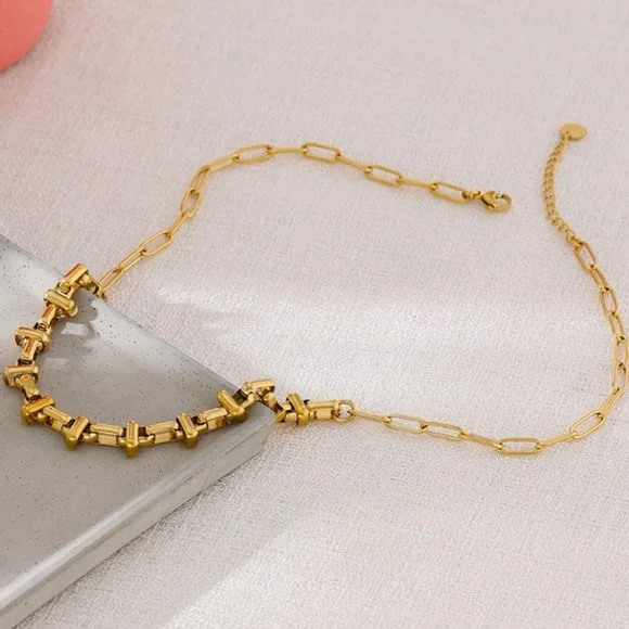 Sale!! Metal 18K Short Chain Choker Necklace - Picture 3 of 6